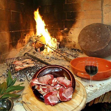Kastel Kastelir Bed & Breakfast Bagian luar foto